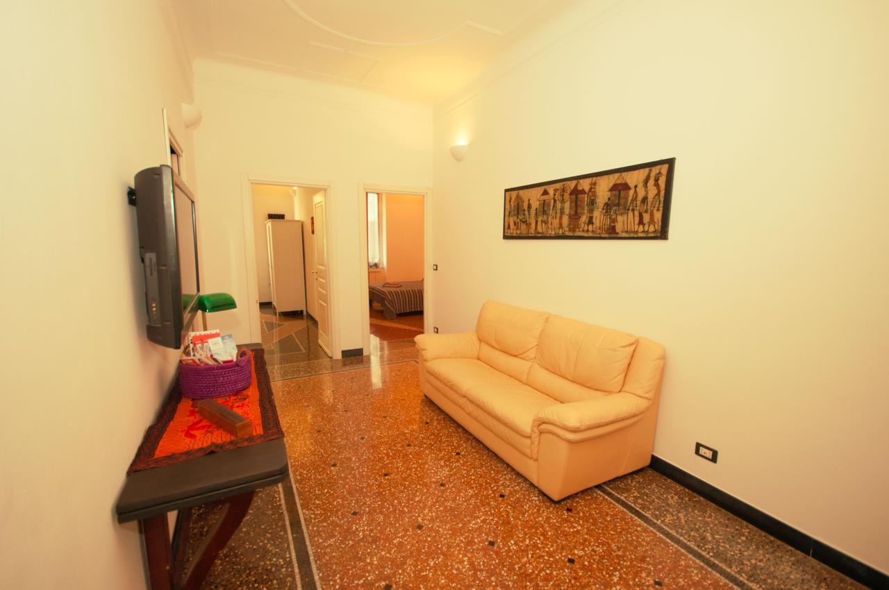 Perdiana House Appartement Genua Buitenkant foto