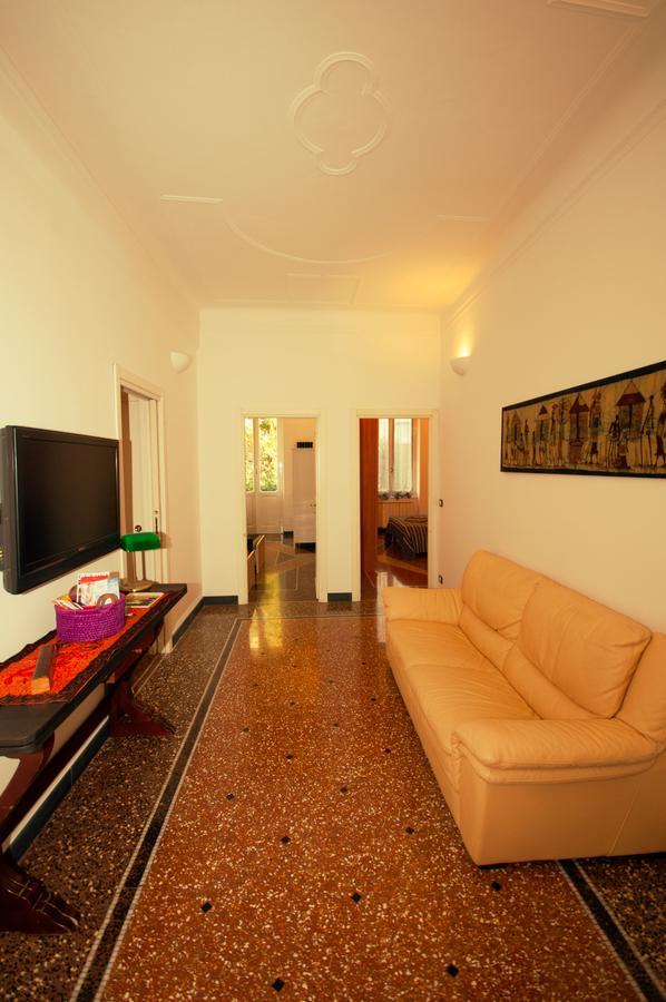 Perdiana House Appartement Genua Buitenkant foto