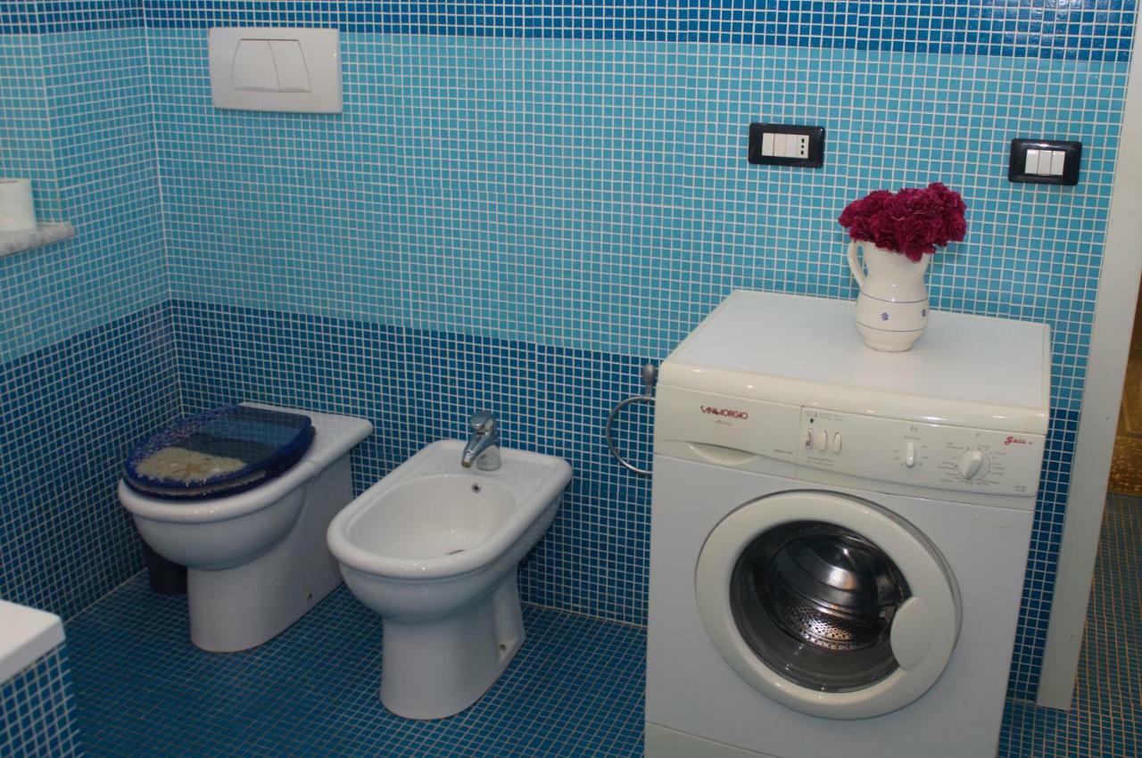 Perdiana House Appartement Genua Buitenkant foto